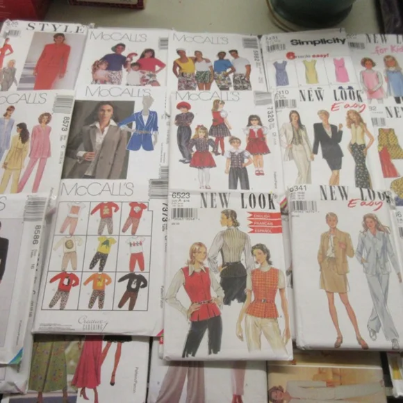 NEW UNCUT 100 Sewing Patterns Simplicity McCalls Butterick Women's Kids - Picture 2 of 5